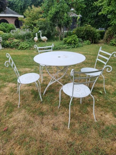 Frans brocant witte bistroset