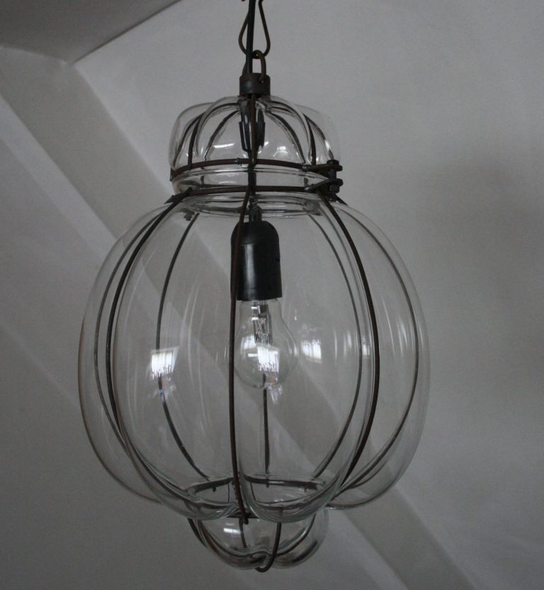 V037 lamp Santiline