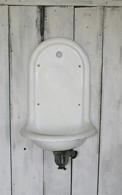 T017B-oud wit fonteintje met originele sifon