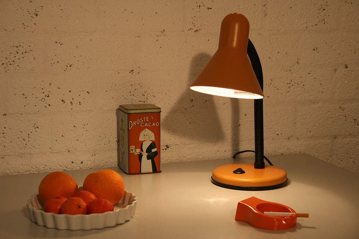 Uitgebreid Discreet Tegenover V010 - Vintage bureaulamp oranje - Santiline
