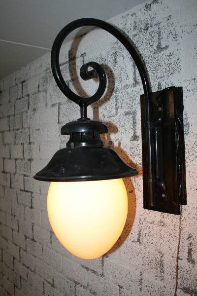 V034 - Antieke stationslamp