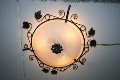 V040 - Plafondlamp, plafonniere, schaallamp jaren 50-60