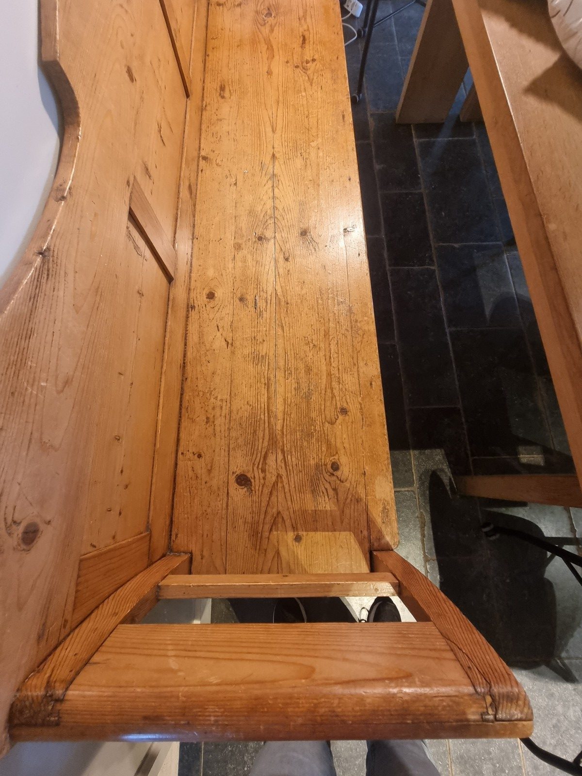 antieke landelijke grenen bank - Afbeelding 11