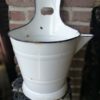 Brocante emaillen schenkkan